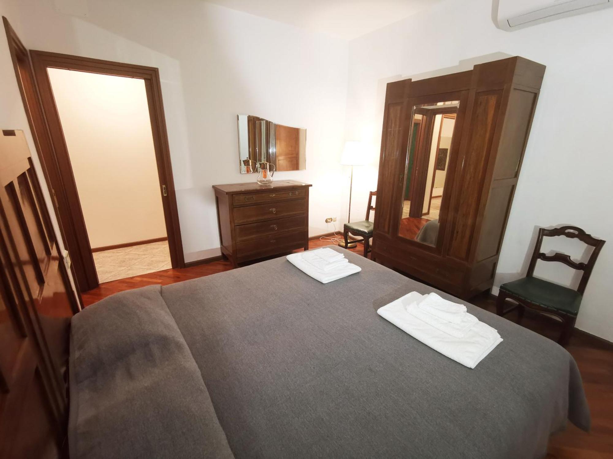 Elegant Historic Large House On Lake Como Apartman Gravedona Szoba fotó